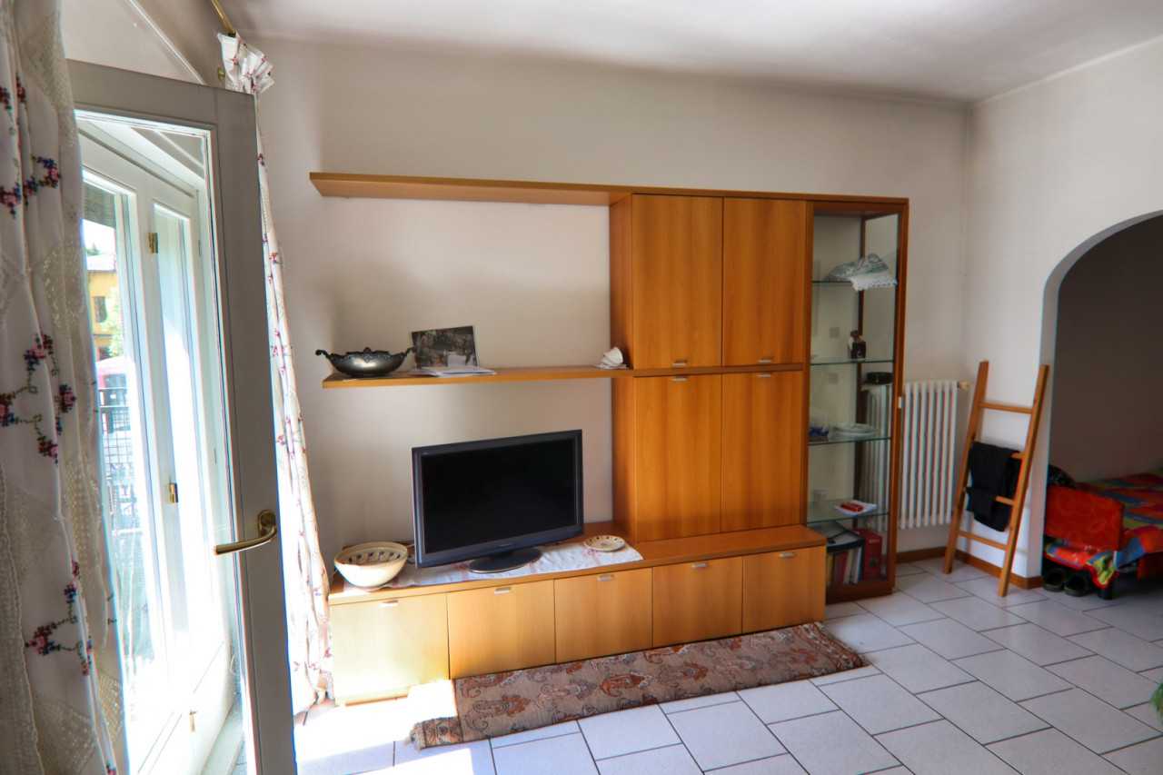 Condominium in Trento, Trentino-Alto Adige 12555056
