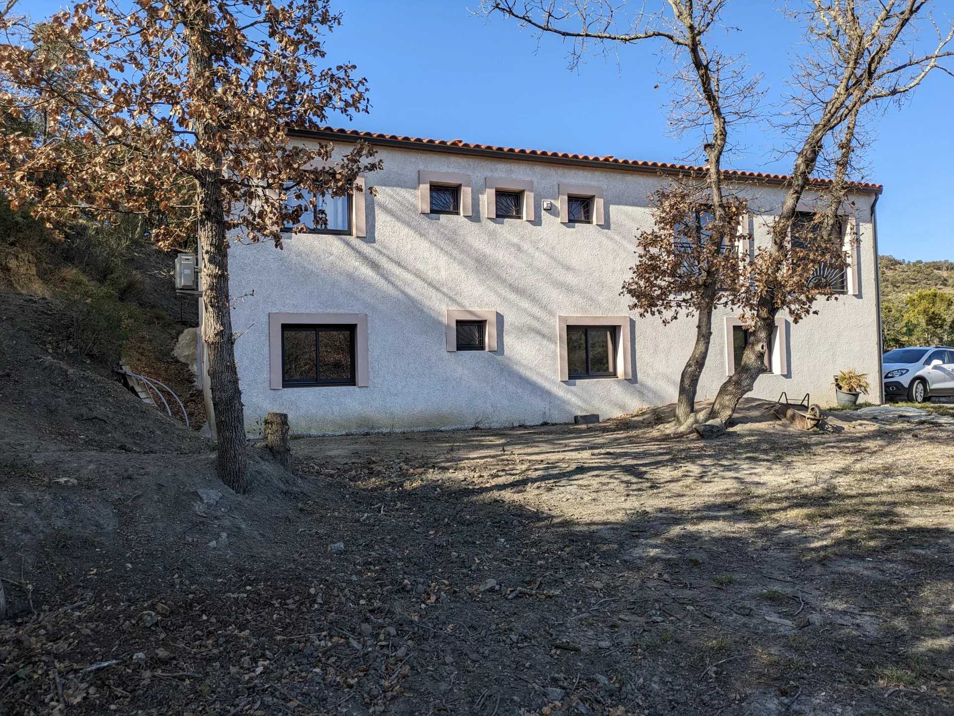 Huis in Le Boulou, Pyrénées-Orientales 12555739