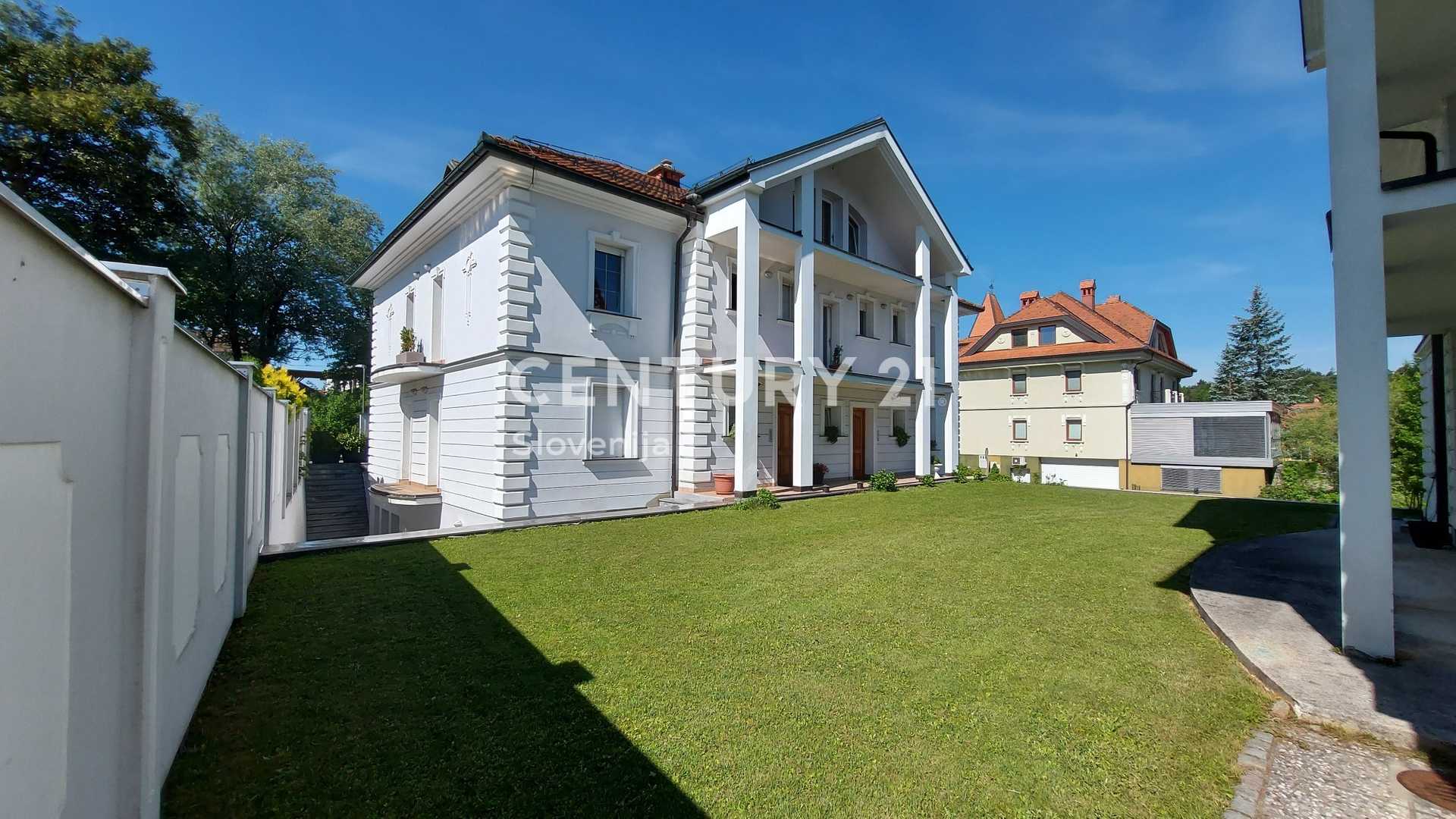 House in Zagorje, Zagorje ob Savi 12555999
