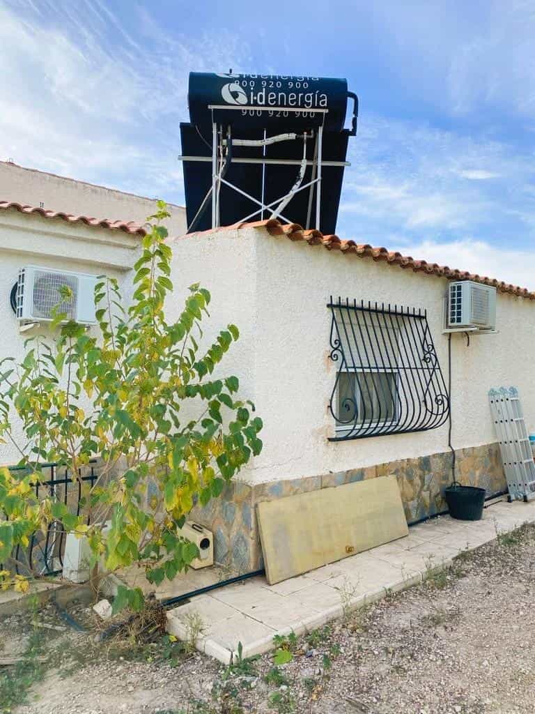 House in Mutxamel, Comunidad Valenciana 12556080