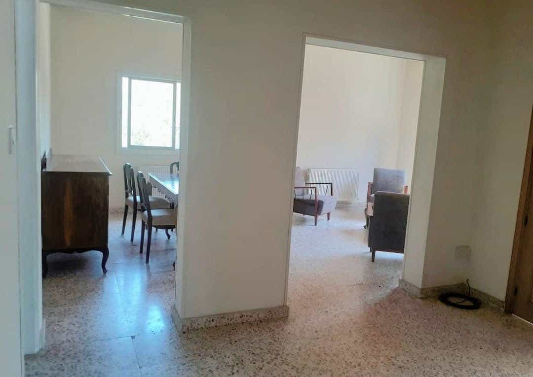 Huis in Nicosia, Lefkosia 12556114