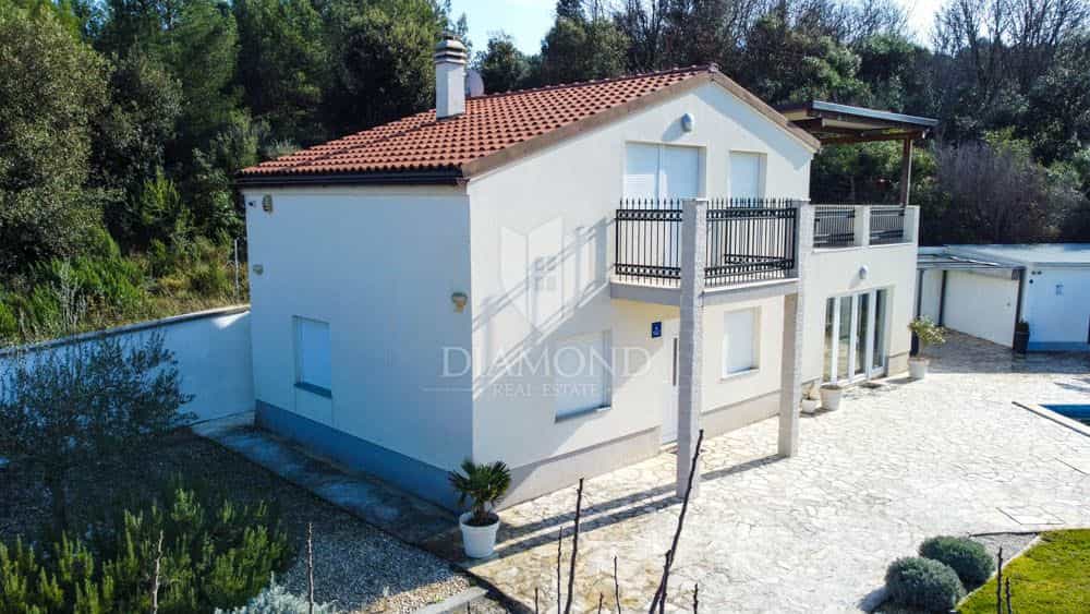 Talo sisään Pomer, Istria County 12556295