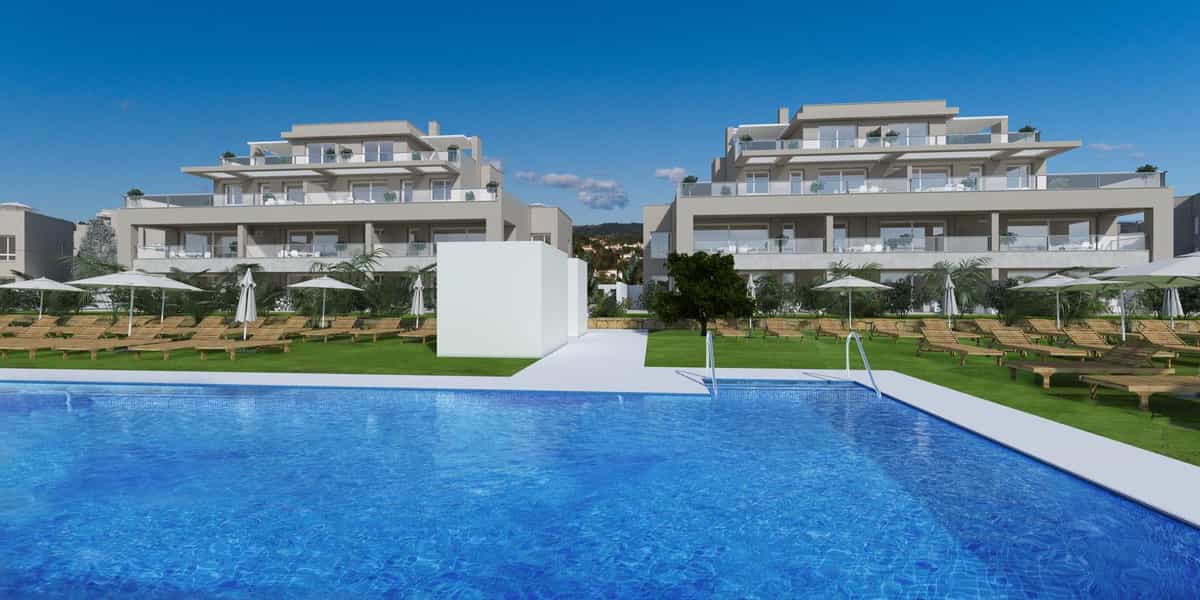 Condominium in San Roque, Andalusia 12556456