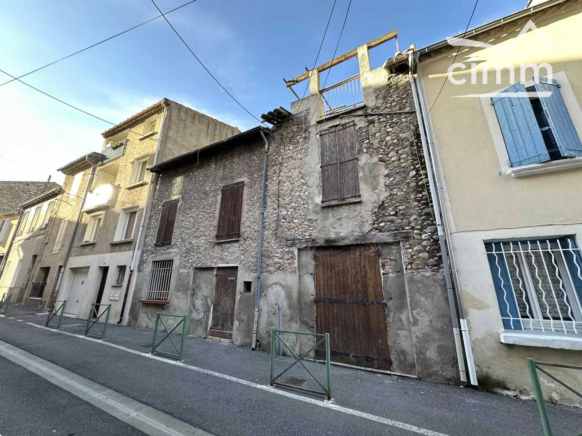 Other in Les Mees, Provence-Alpes-Cote d'Azur 12556607