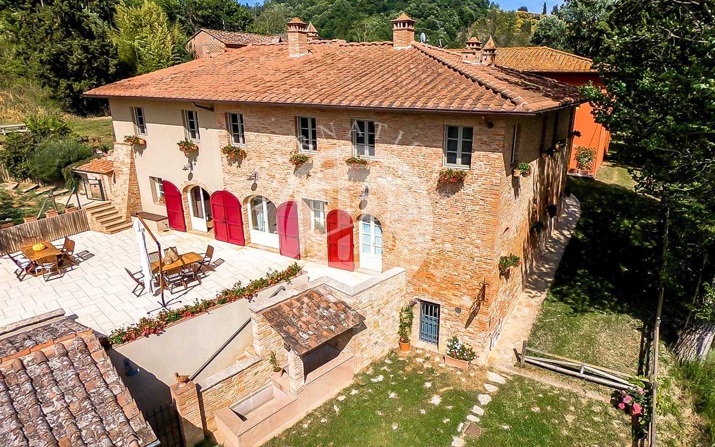 rumah dalam San Miniato, Tuscany 12556704
