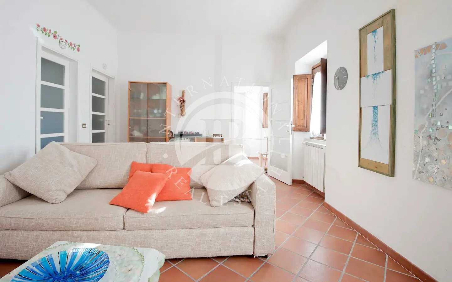 σπίτι σε Sarzana, La Spezia 12556705