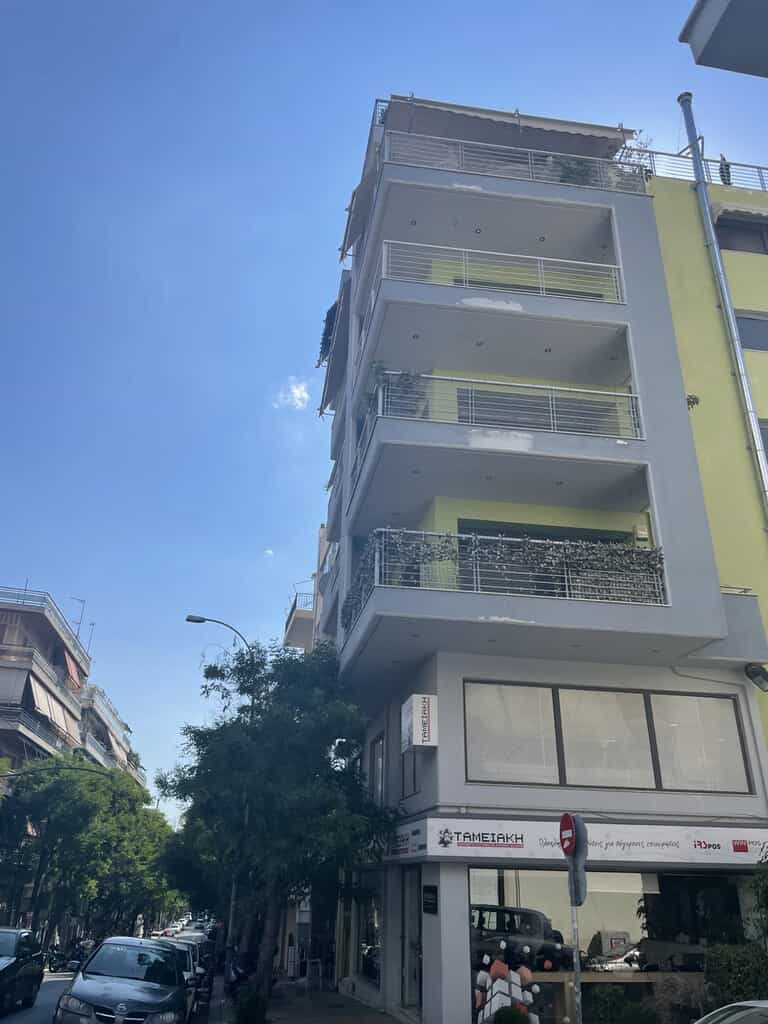 Condominium in Athina,  12557074