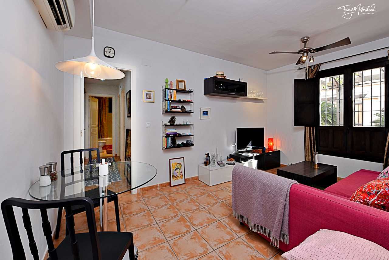 公寓 在 Vélez de Benaudalla, Andalusia 12557651