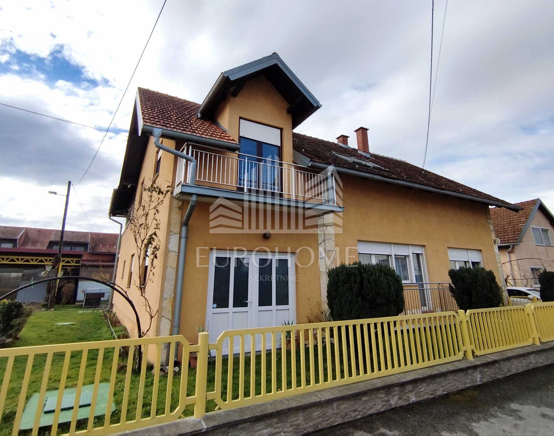 Casa nel Brebernica, Zagabria, Laurea 12557663