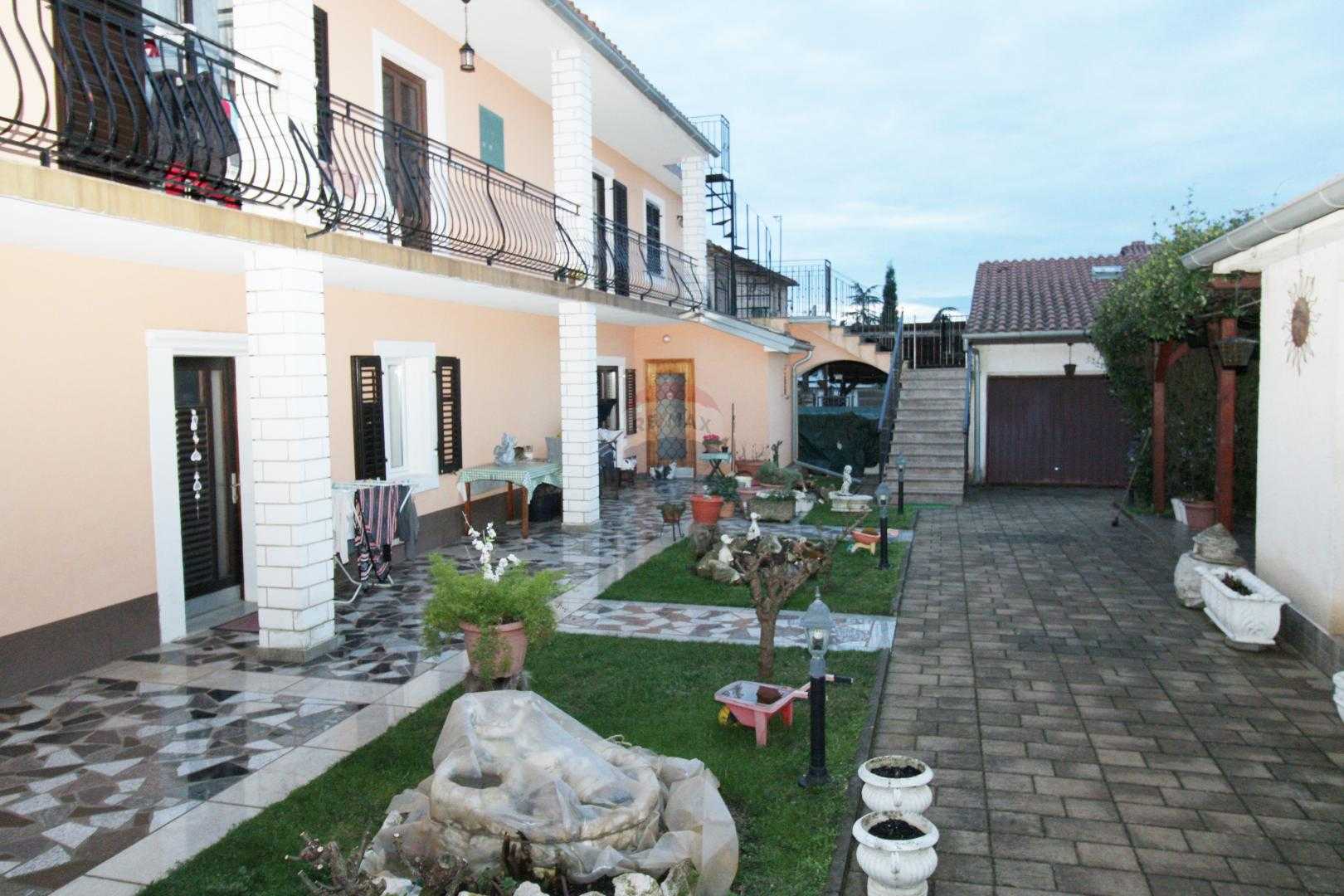 House in Tar, Istarska Zupanija 12558368