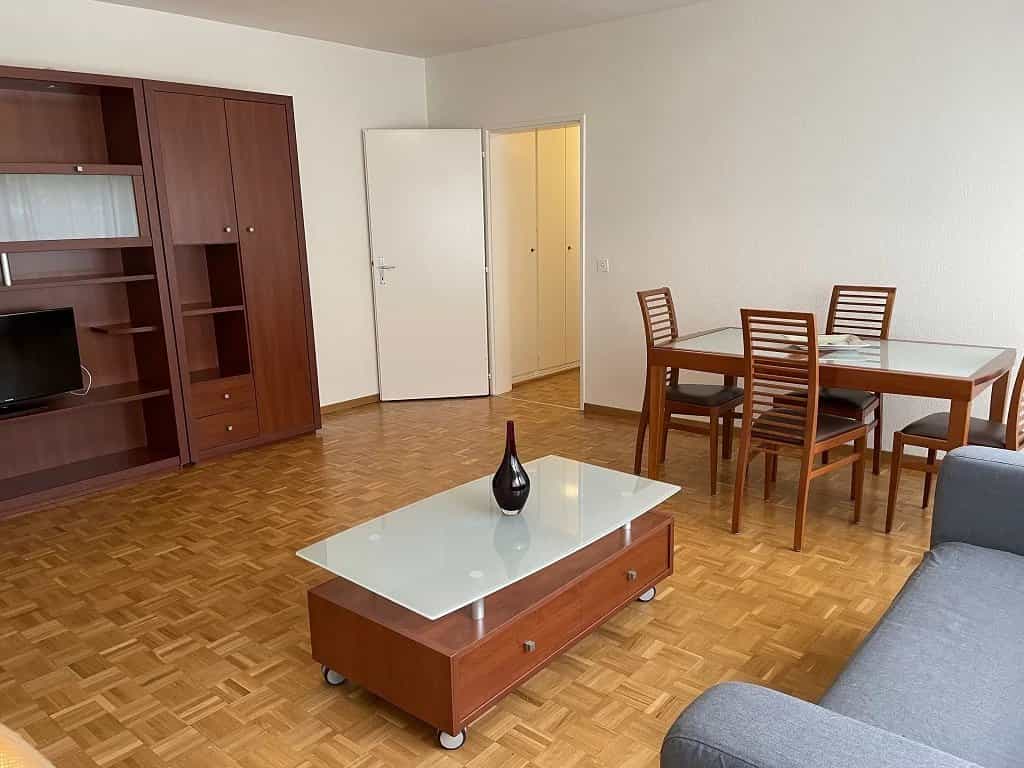 Квартира в Весі, Geneve 12558545