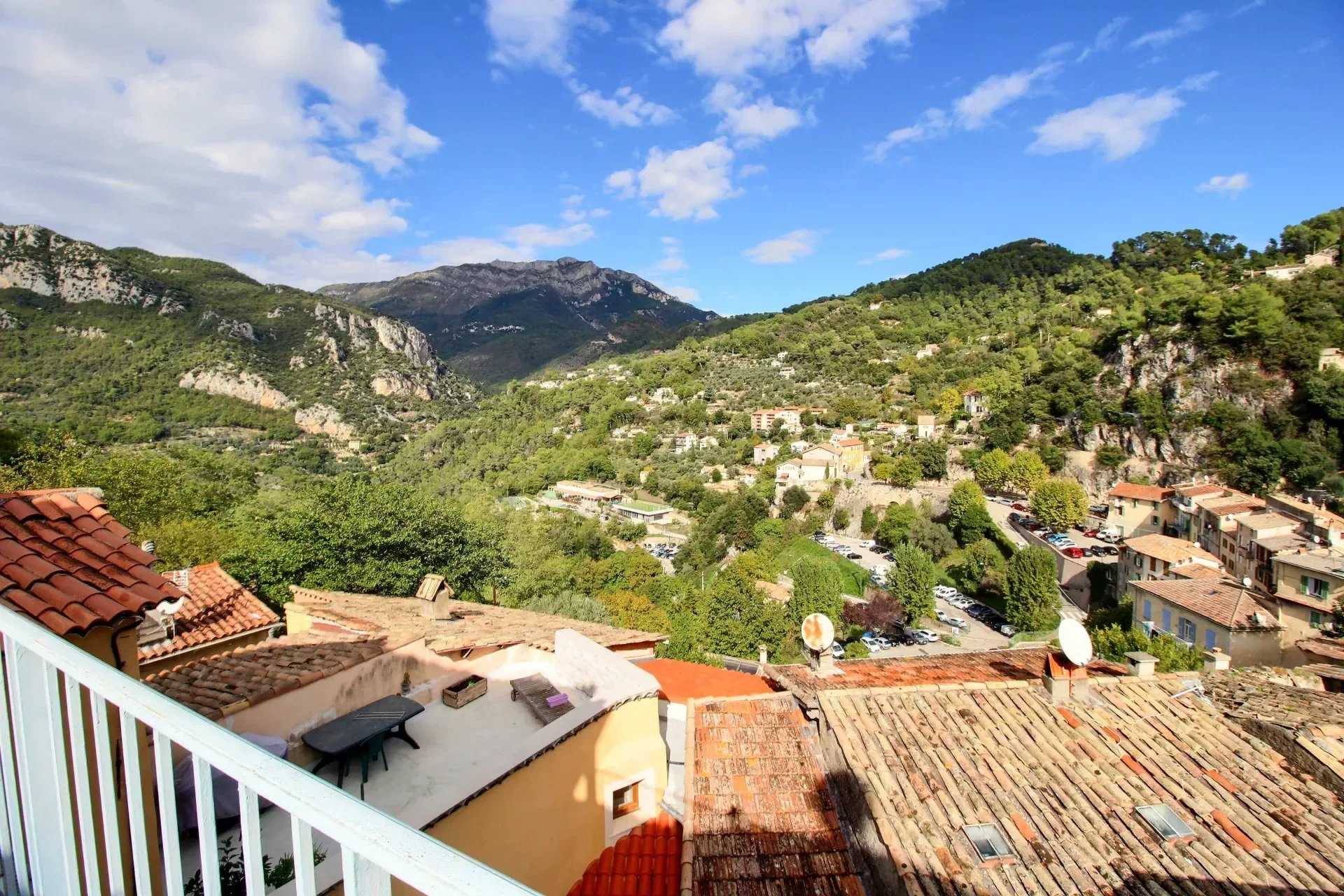 Hus i Gilette, Provence-Alpes-Cote d'Azur 12558561