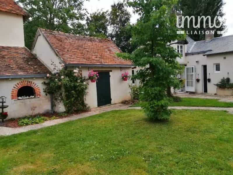 Hus i Loches, Indre-et-Loire 12559838