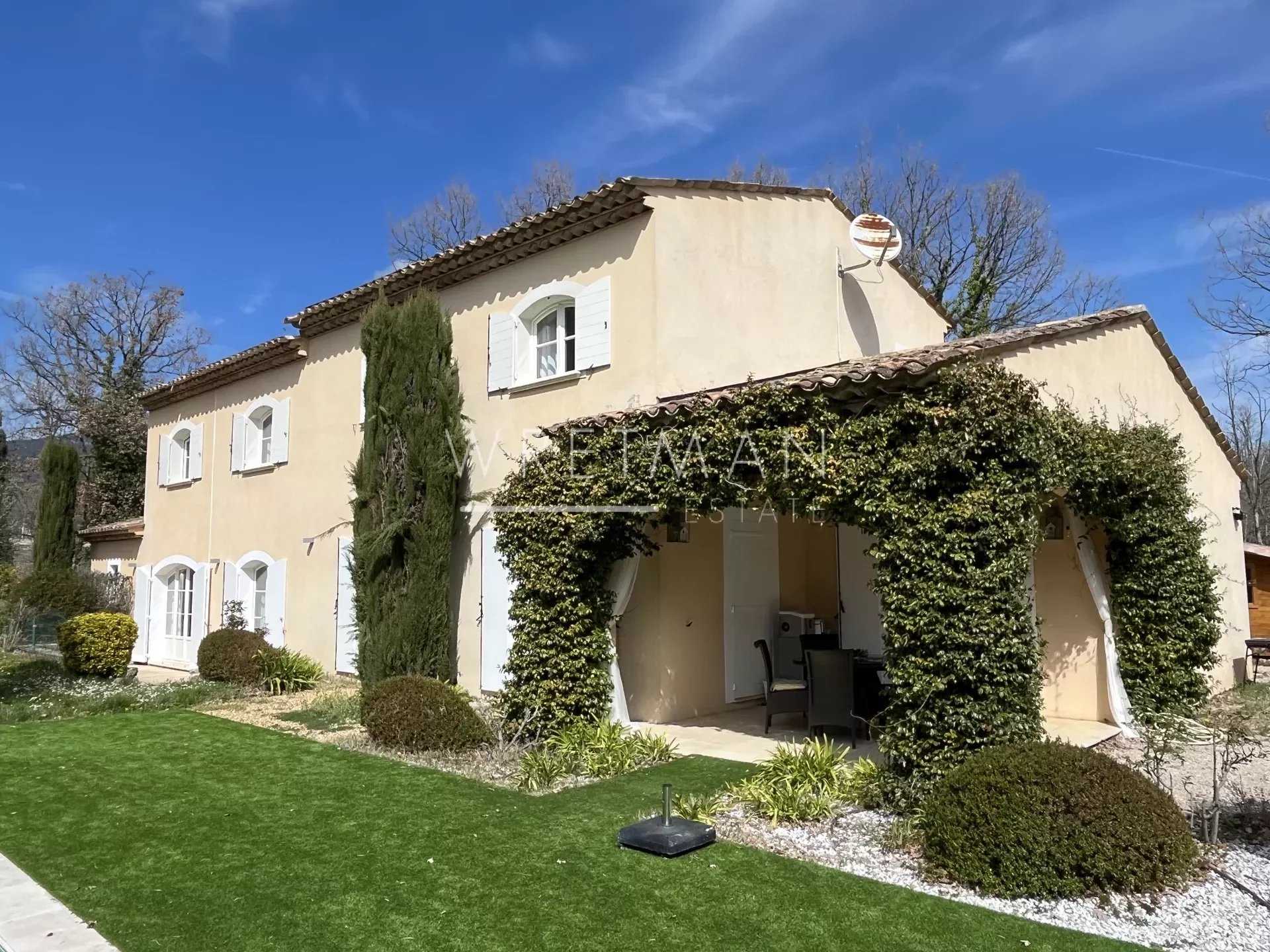 House in Seillans, Provence-Alpes-Cote d'Azur 12560994