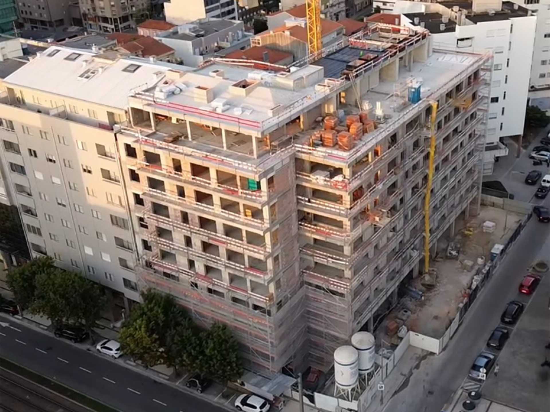 Condominium dans Vila Nova de Gaia, Avenida da República 12561834