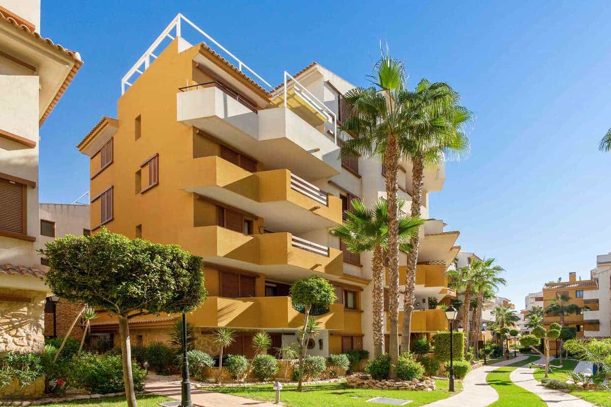 Condomínio no Torrevieja, Comunidad Valenciana 12574200