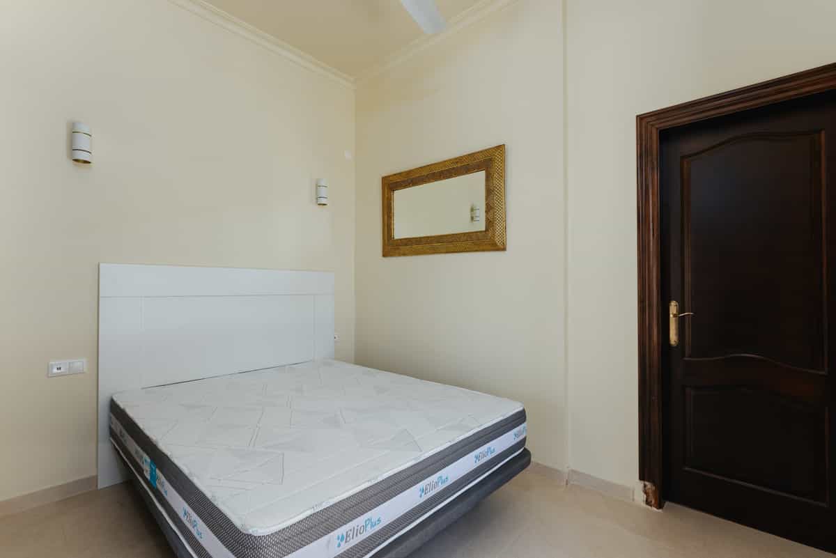 Квартира в Istán, Andalucía 12574238