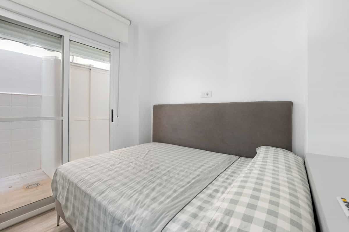 Квартира в Torre de la Horadada, Comunidad Valenciana 12574244