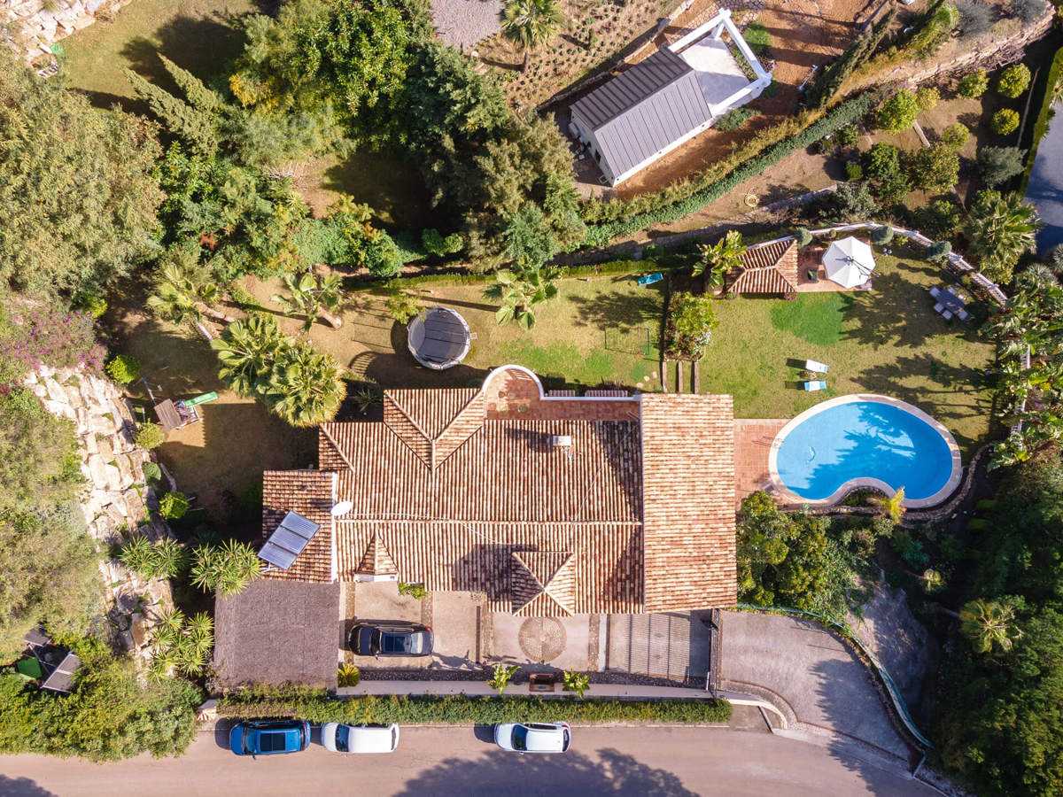 House in Benahavis, Andalusia 12574254