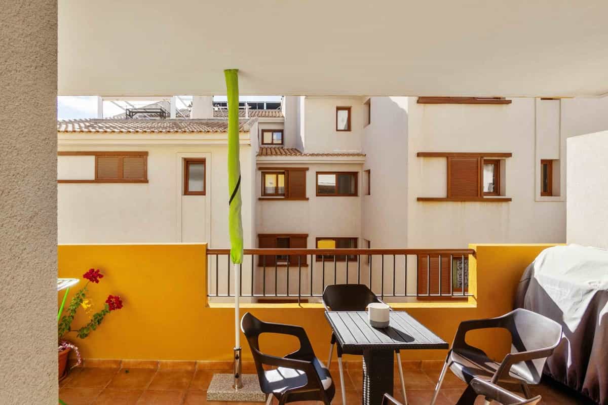 公寓 在 Torrevieja, Comunidad Valenciana 12574292
