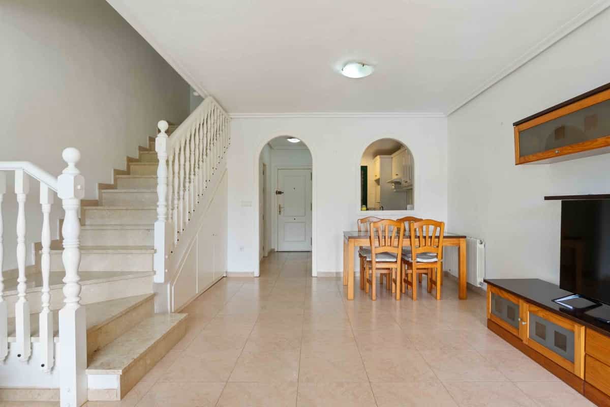Meerdere appartementen in Campoamor, Valencia 12574300