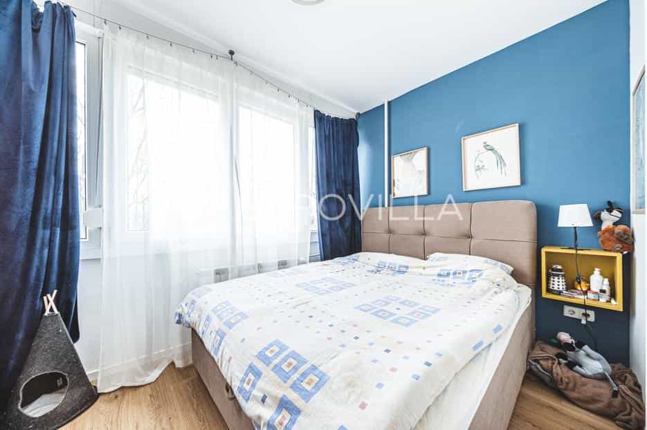 公寓 在 Zagreb,  12574352