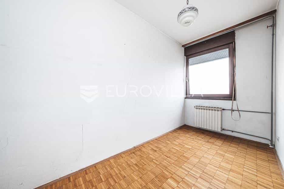 公寓 在 Zagreb,  12575797
