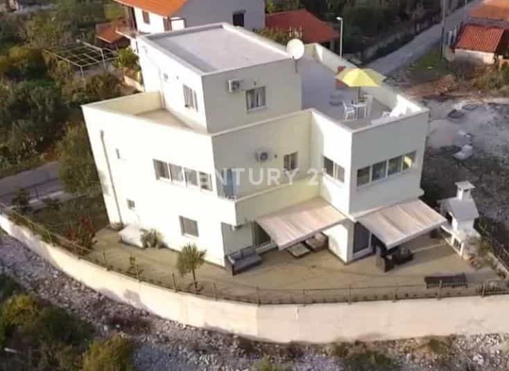 House in Marina, Splitsko-Dalmatinska Zupanija 12575805
