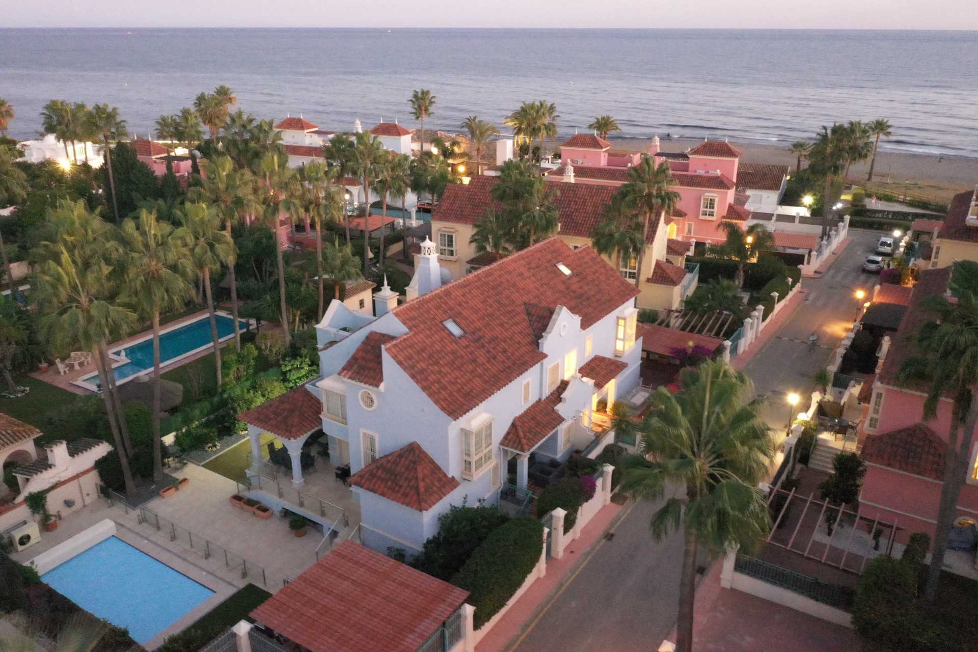 Beberapa Rumah di Marbella, Andalusia 12575898