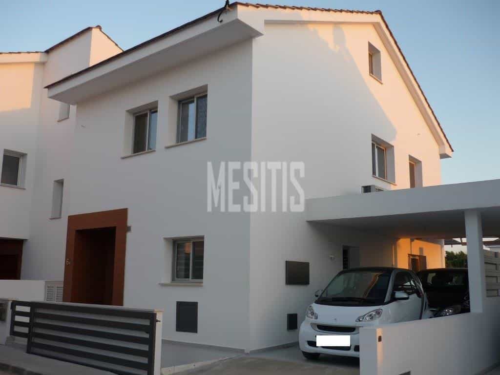 casa en Kokkinotrimithia, Nicosia 12575943