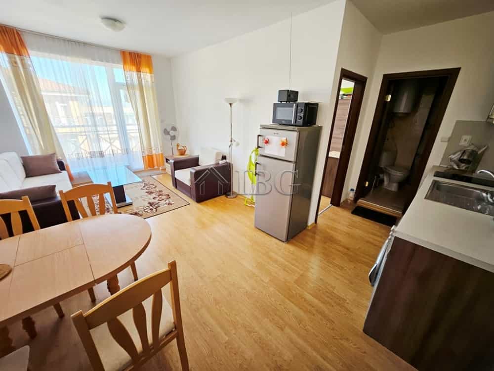 公寓 在 坦科沃, 布爾加斯 12576455
