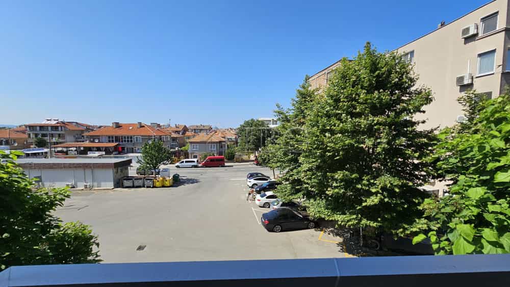 Condominium in Pomorie, Burgas 12576564