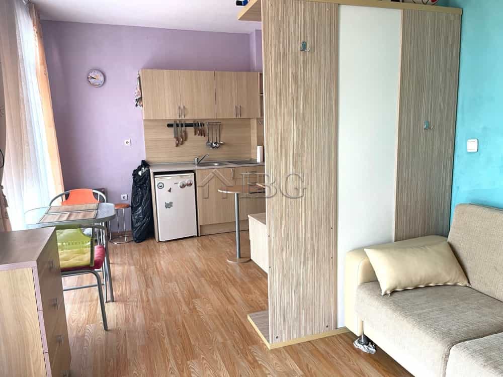 Condominium in Tankovo, Burgas 12576593
