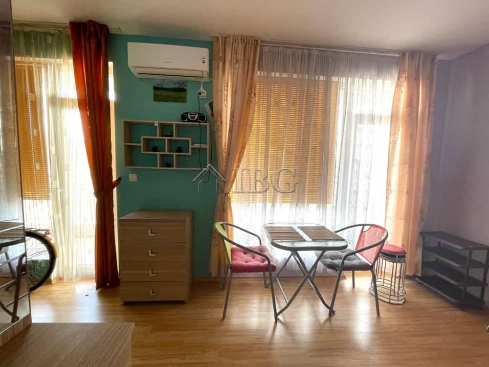 Condominium in Tankovo, Burgas 12576593