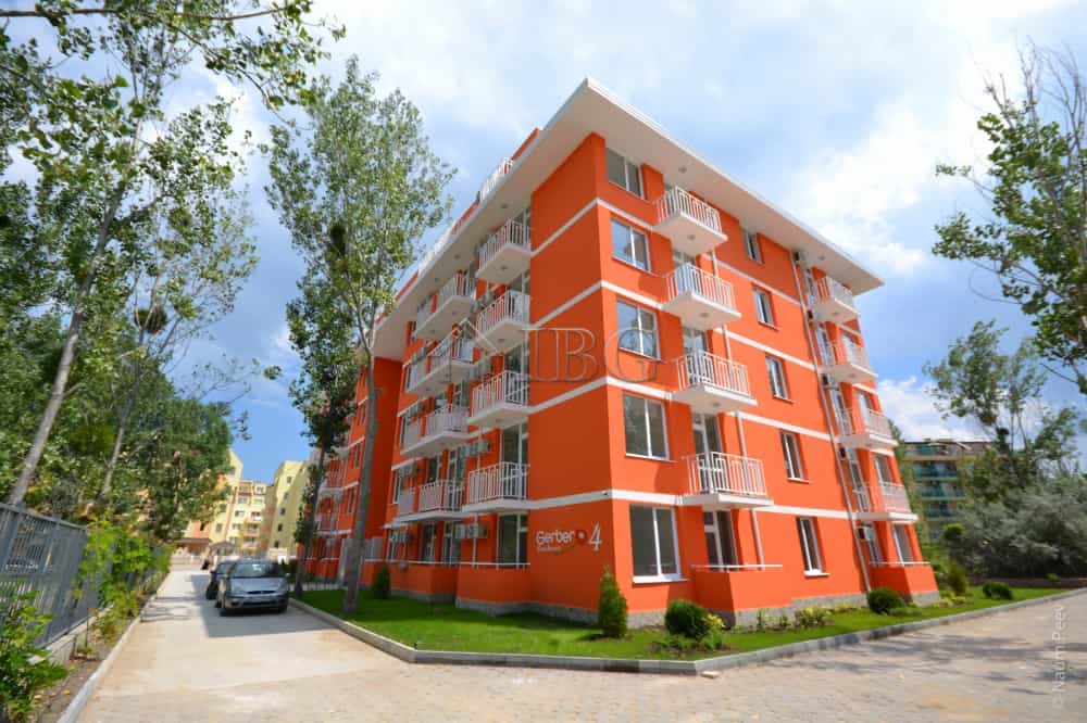 Condominium in Nesebar, Boergas 12576623
