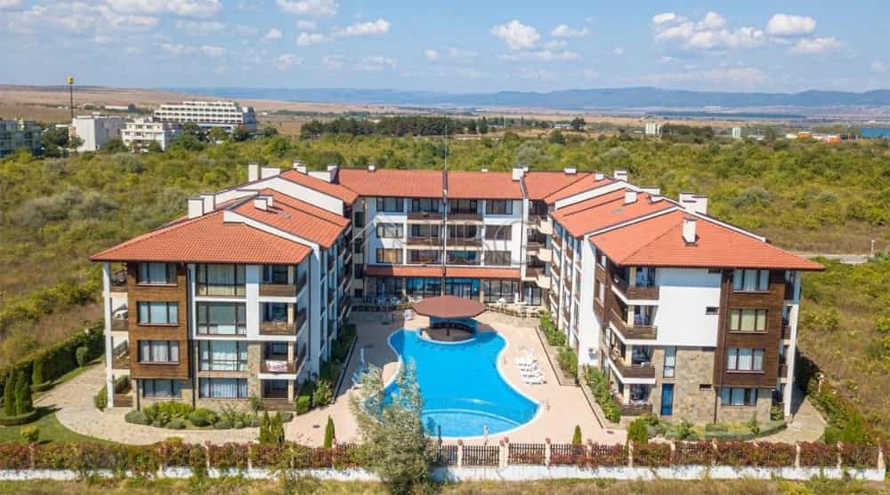 Condominium in Nessebar, Burgas 12576653