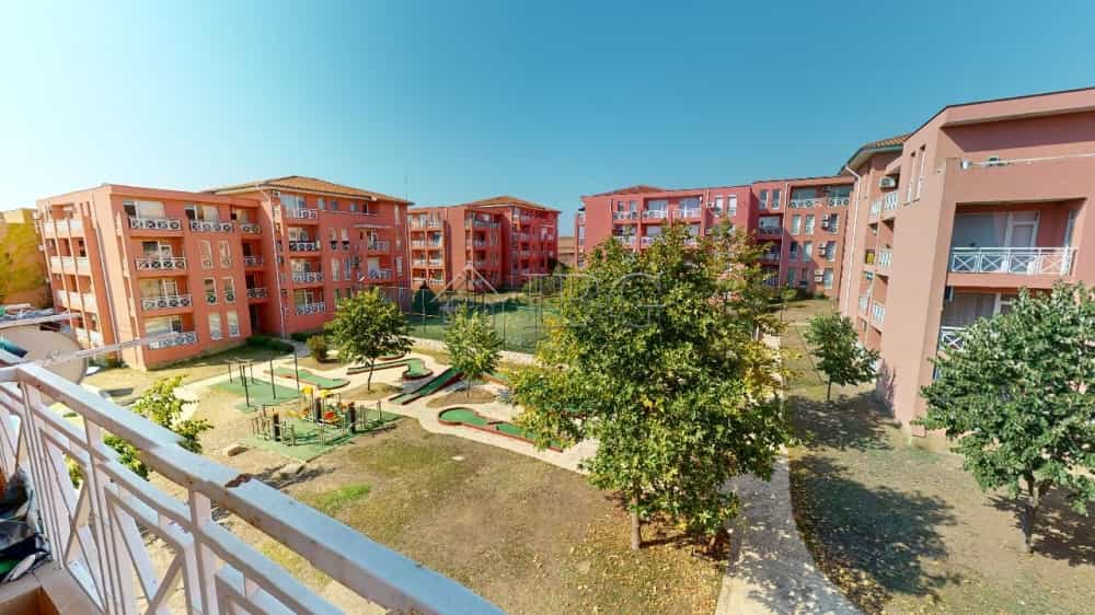 Condominium in Tankovo, Burgas 12576686