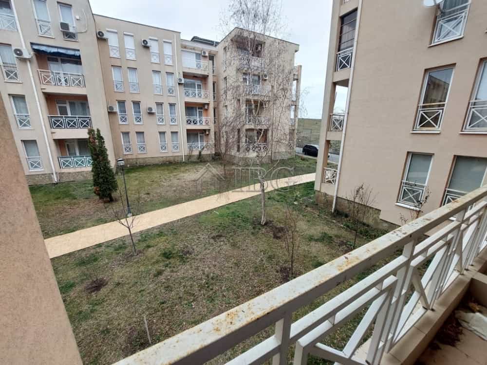 Condominium in Tankovo, Burgas 12576831