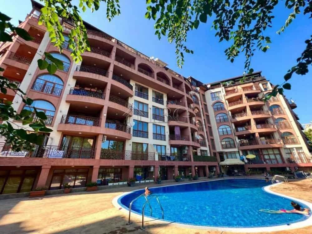 Condominium in Sveti Vlas, Burgas 12576841