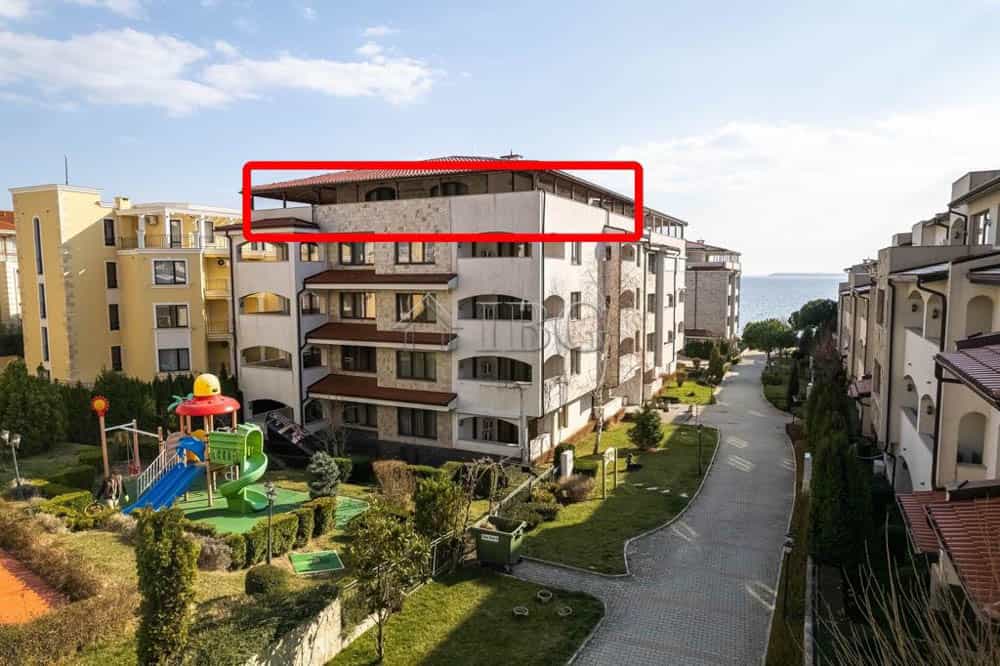 Condominium in Sveti Vlas, Burgas 12577041