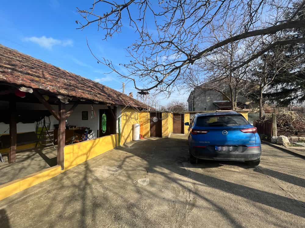 House in Kubrat, Razgrad 12577089