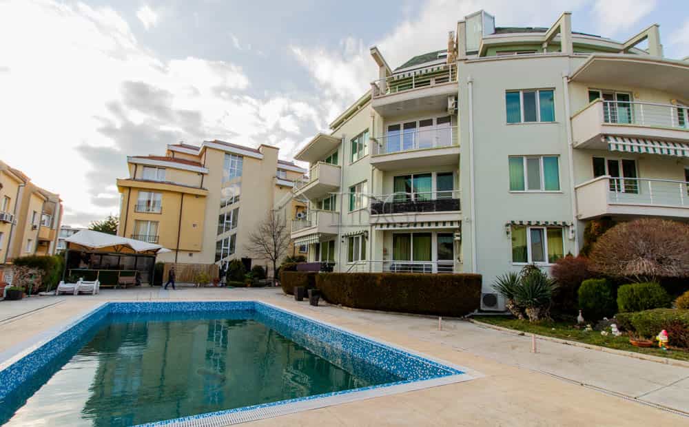 公寓 在 Sveti Vlas, Burgas 12577236