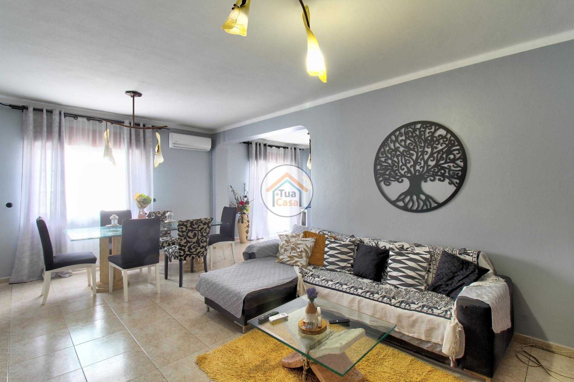 Condominium in Sao Bras de Alportel, Faro 12577469
