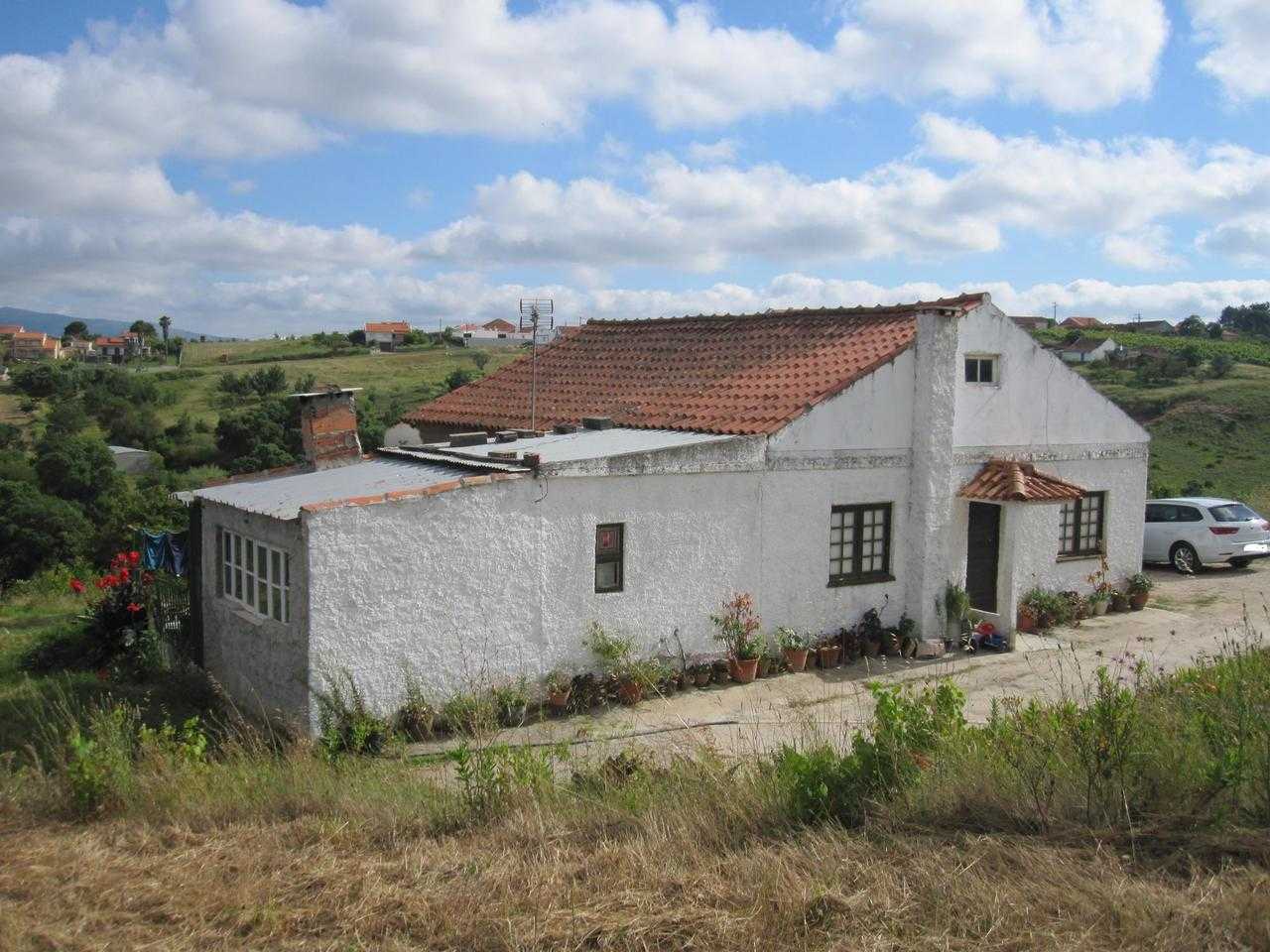 жилой дом в Кадавал, Лиссабон 12577773