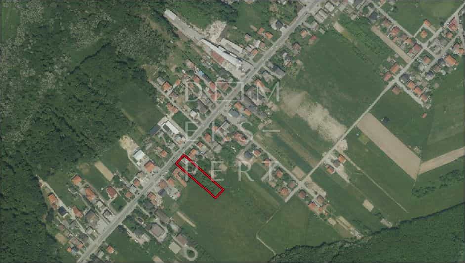 Γη σε Popovec, Grad Zagreb 12577939