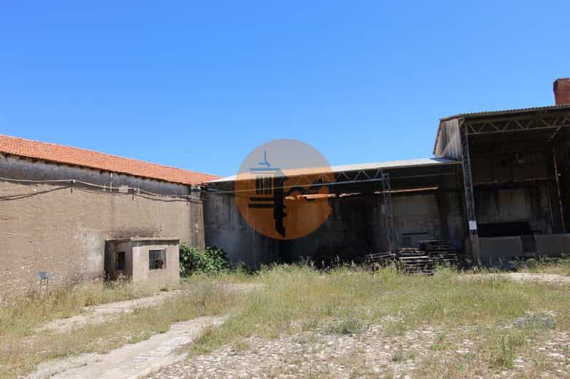 Industrial in São Brás de Alportel, Faro District 12580427