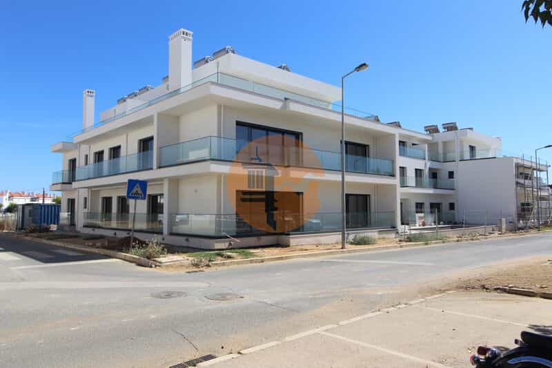 Condominium in Tavira, Faro 12580543