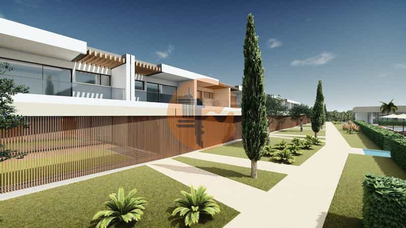 House in Portimao, Faro 12580696