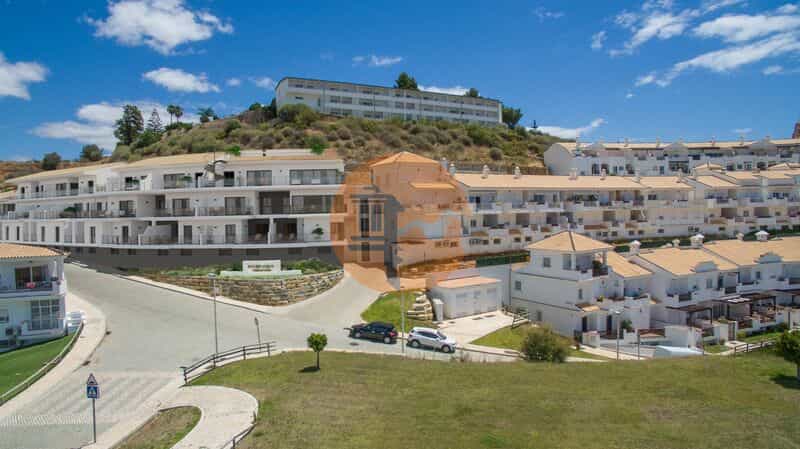 Condominium in Ayamonte, Andalusia 12580726