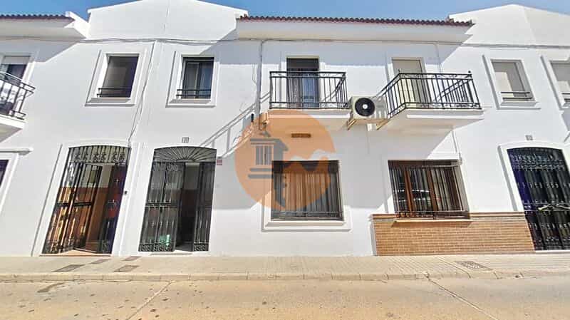 House in Ayamonte, Andalusia 12580730